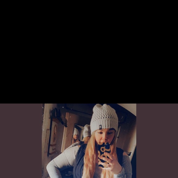 Meet your Posher, Crystal - Picture 4 of 7